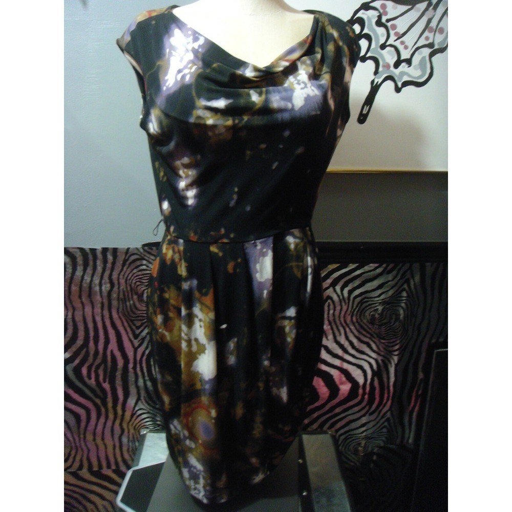 Calvin Klein Multicolor dress size 8 sleeveless pleated front with belt
